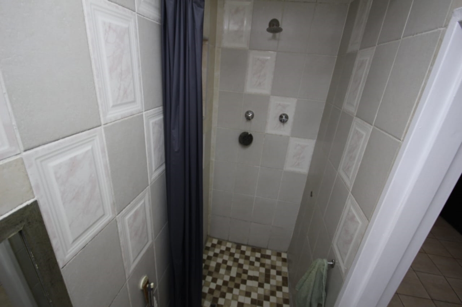 3 Bedroom Property for Sale in The Connifers Western Cape